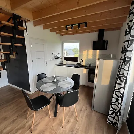 Holiday home Nad Jeziorem Radunskim Borzestowska Huta